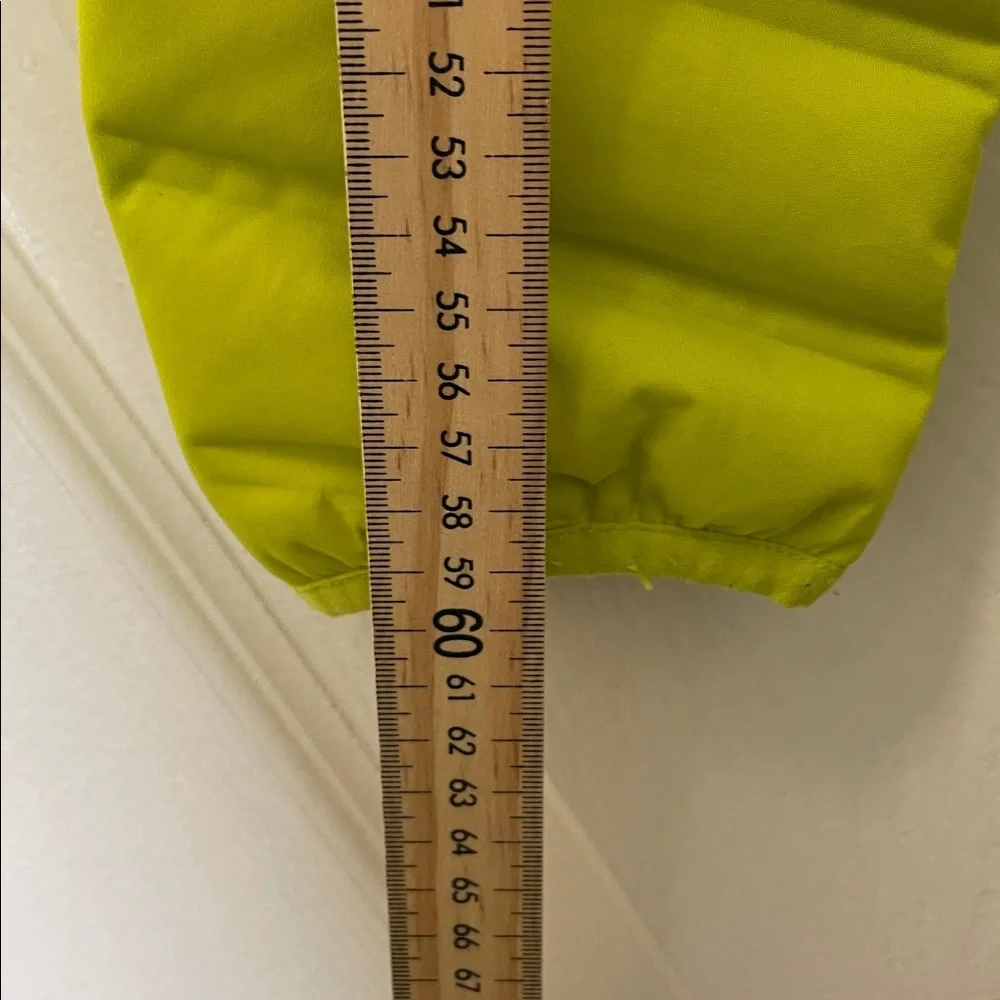 Mountain Hardwear - Outdoor Hard Shell Puffer Jacket - Lime Green - Small - Picture 8 of 10